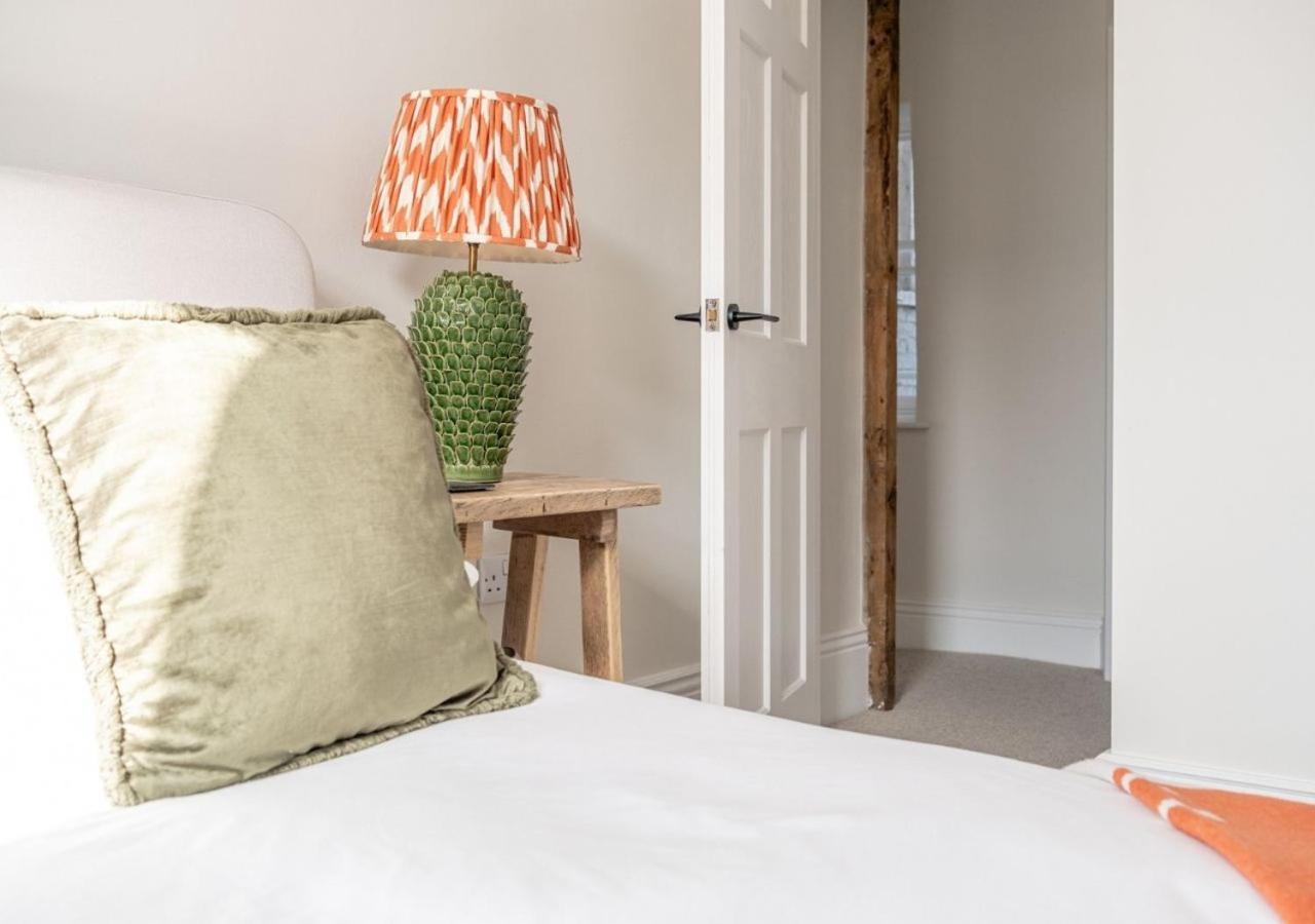 شقة Hitchmans Mews - Stunning 2Bd In Chipping Norton! المظهر الخارجي الصورة