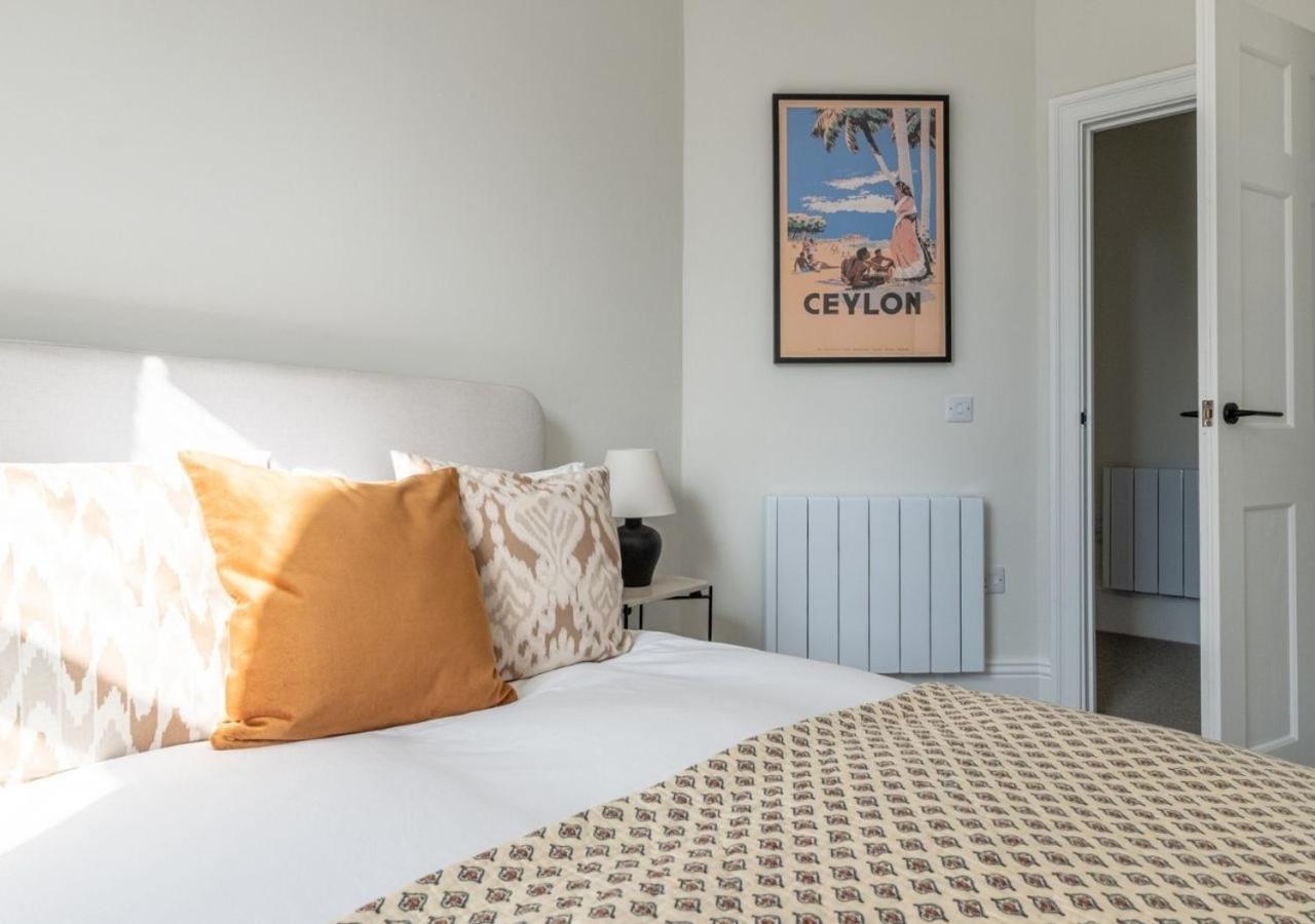 شقة Hitchmans Mews - Stunning 2Bd In Chipping Norton! المظهر الخارجي الصورة