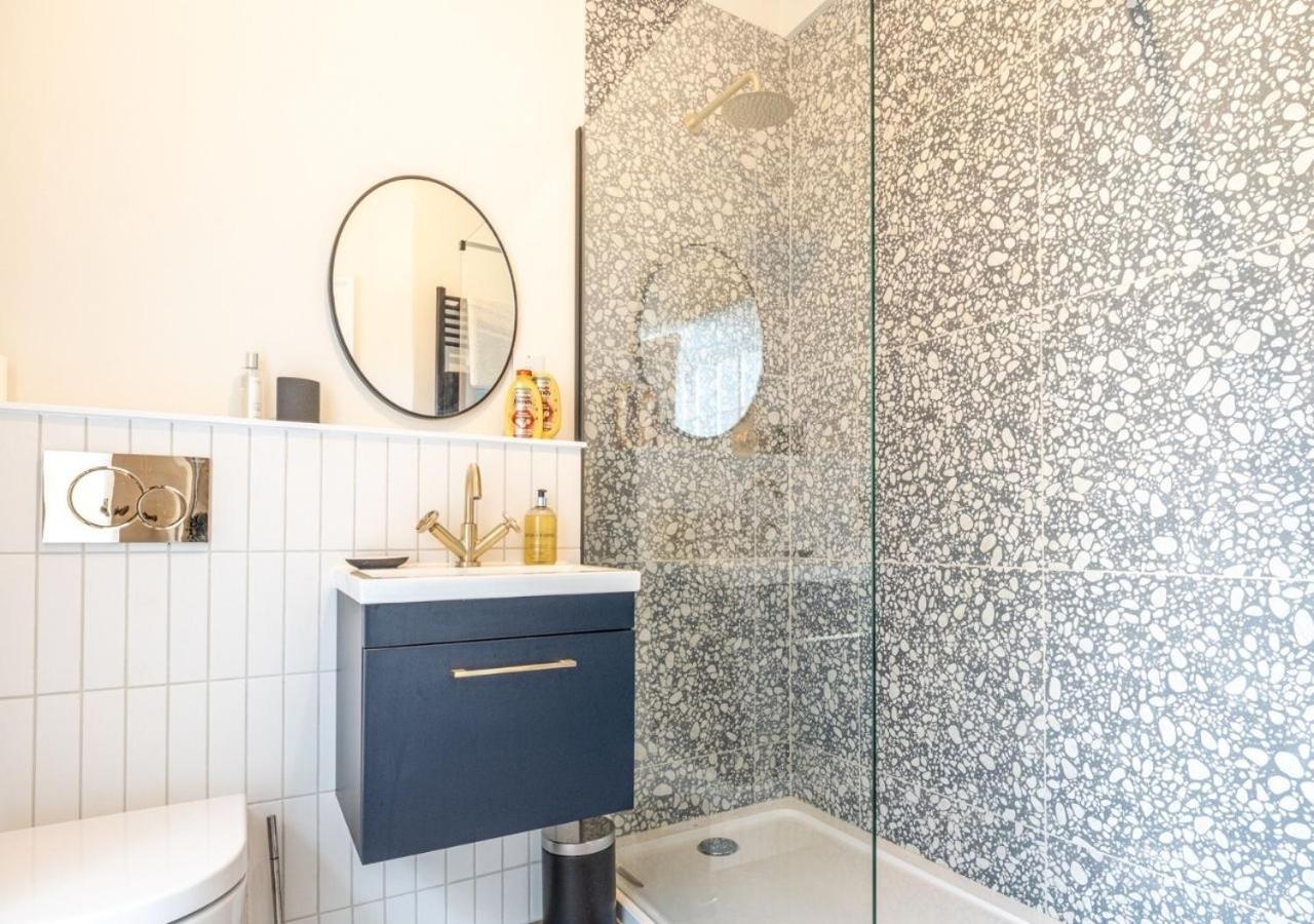 شقة Hitchmans Mews - Stunning 2Bd In Chipping Norton! المظهر الخارجي الصورة