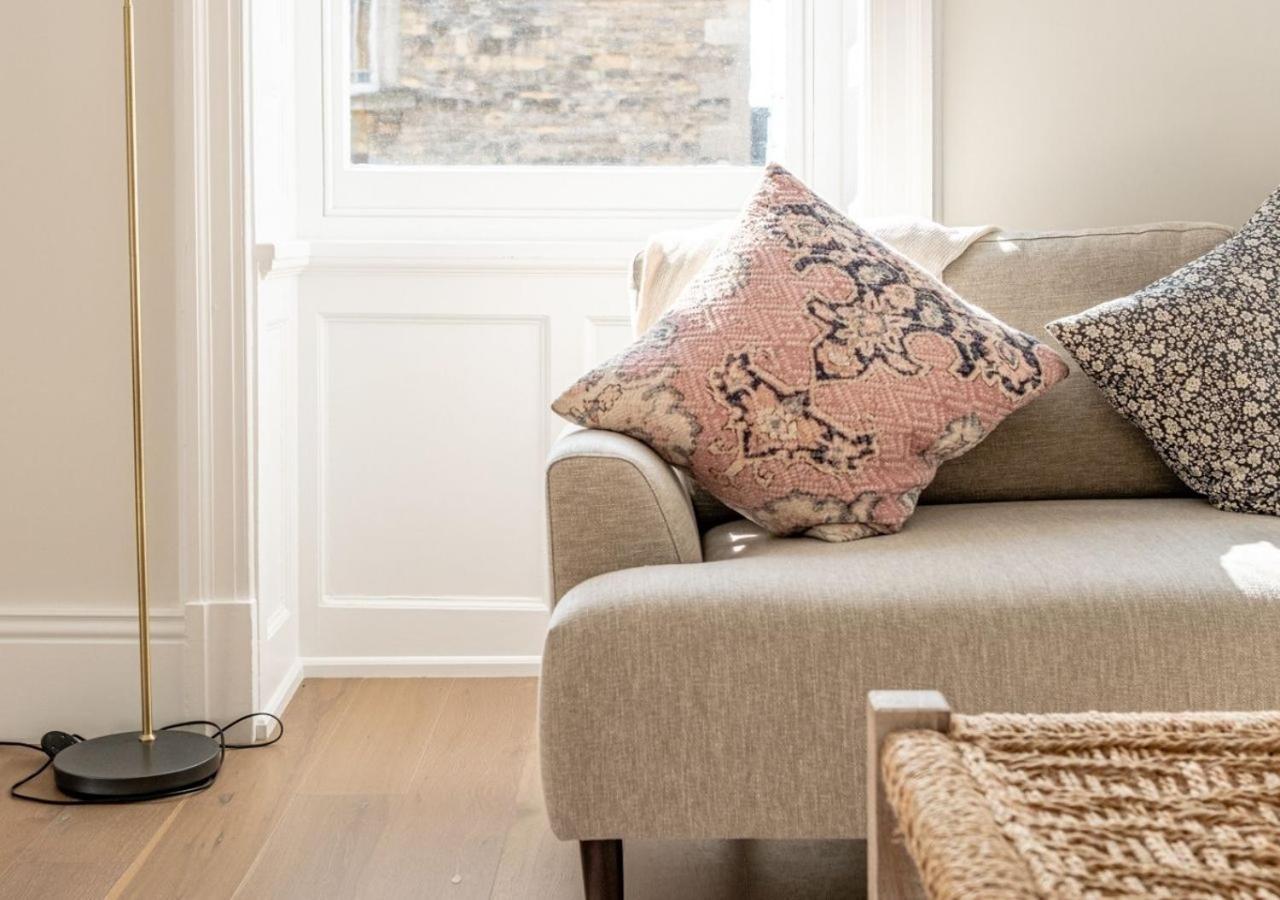 شقة Hitchmans Mews - Stunning 2Bd In Chipping Norton! المظهر الخارجي الصورة